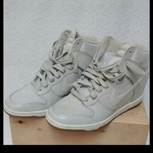 Nike (wedges like) Dunk sky HI essential